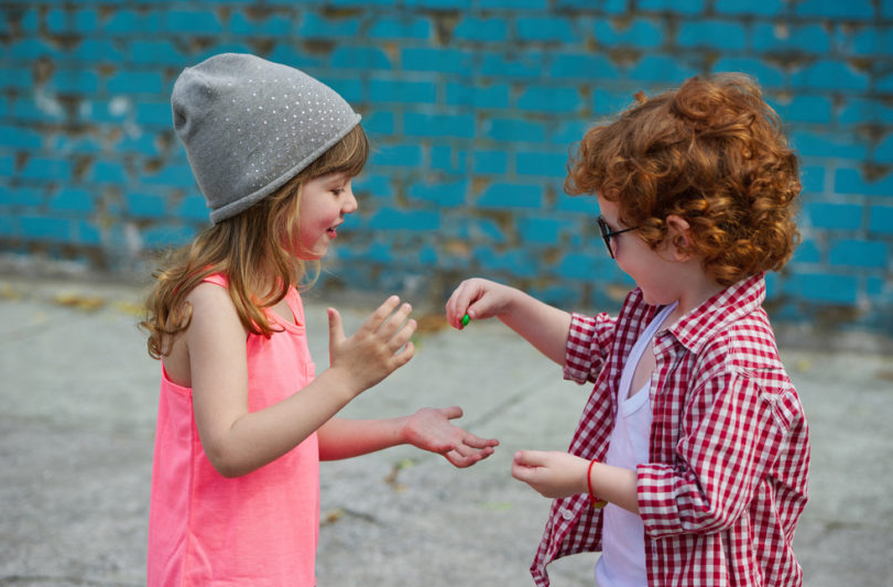 10 Ideas For Raising Socially Responsible Children | XNSPY Official Blog